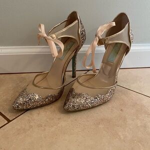 Betsey Johnson Gold and Cream Stiletto Heels